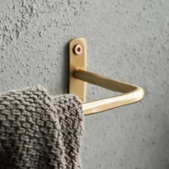 House Doctor Badezimmeraccessoires|Aufbewahrung Im Badezimmer|Handtuchhalter, HDWelo, Oberfläche aus gebürstetem Messing