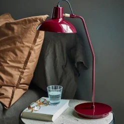 House Doctor Schlafzimmerbeleuchtung|Beleuchtung|Tischleuchte, HDDesk, Rot