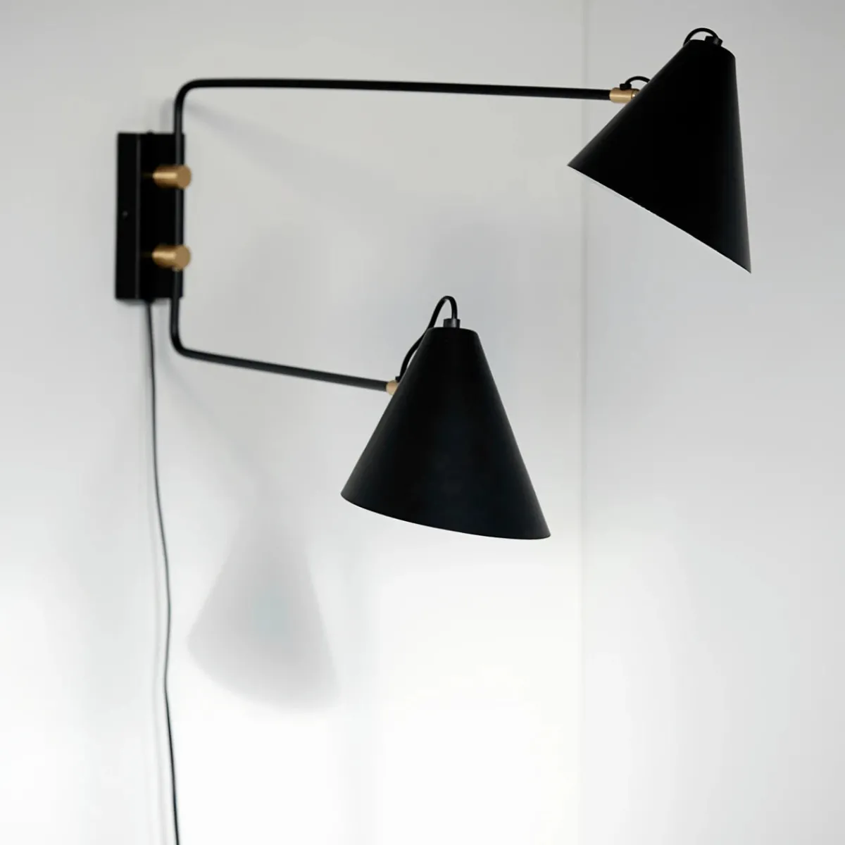 House Doctor Schlafzimmerbeleuchtung|Beleuchtung|Wandleuchte, Club Double, Schwarz